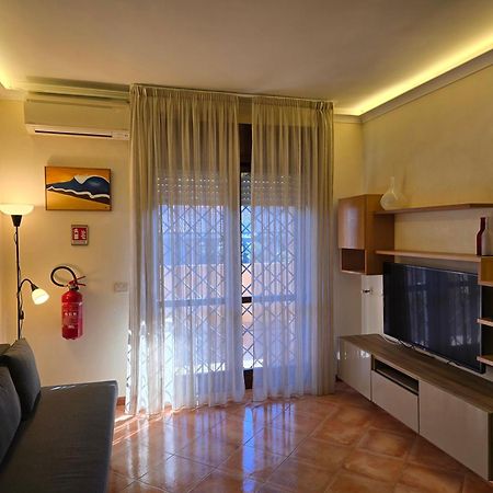 Giopi Home Vitinia Exterior photo